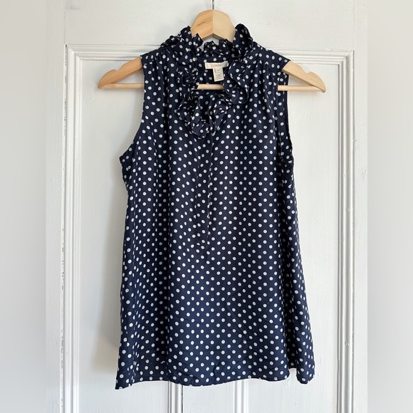 J.Crew 100% Silk Navy And White Polka Dot Sleeveless Blouse. Size 0 - Picture 2 of 6